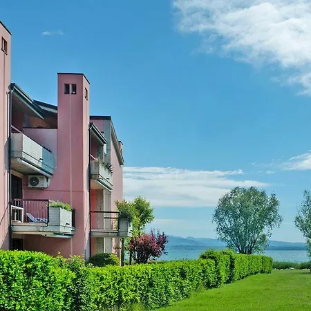 Virgilio Colombare Di - Igs021002-cya Apartamento Sirmione